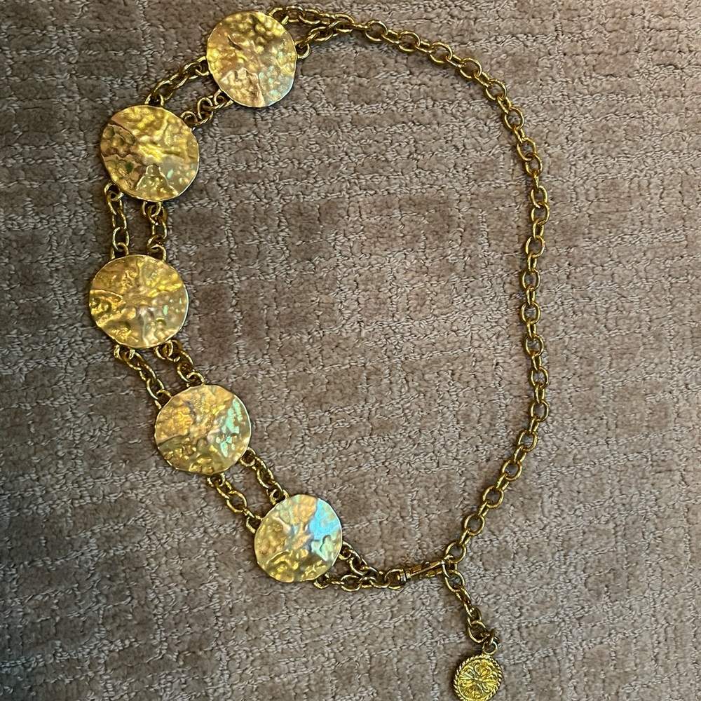 Chain belt in gold tone